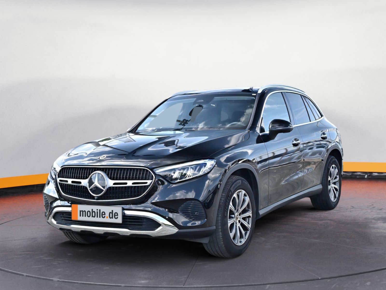 Mercedes-Benz GLC 220 d 4M Avantgarde Advanced Plus - Samsaru's Car Outlet
