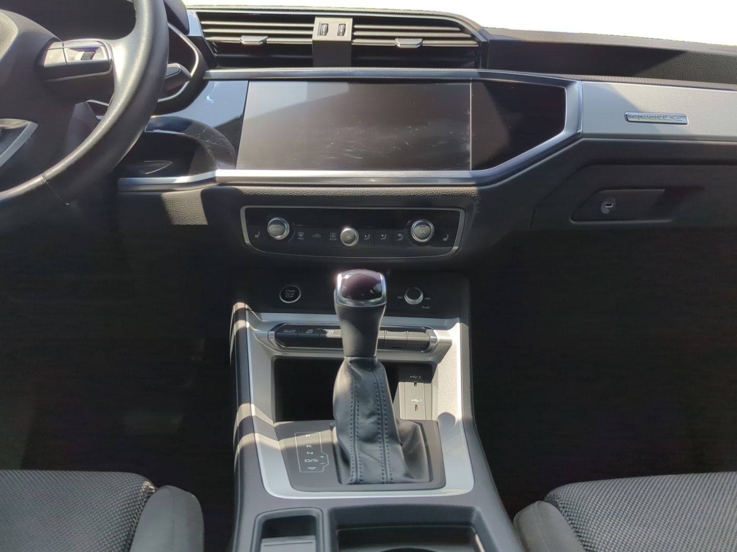 Audi Q3 S line 35 TDI quattro S tronic - Samsaru's Car Outlet