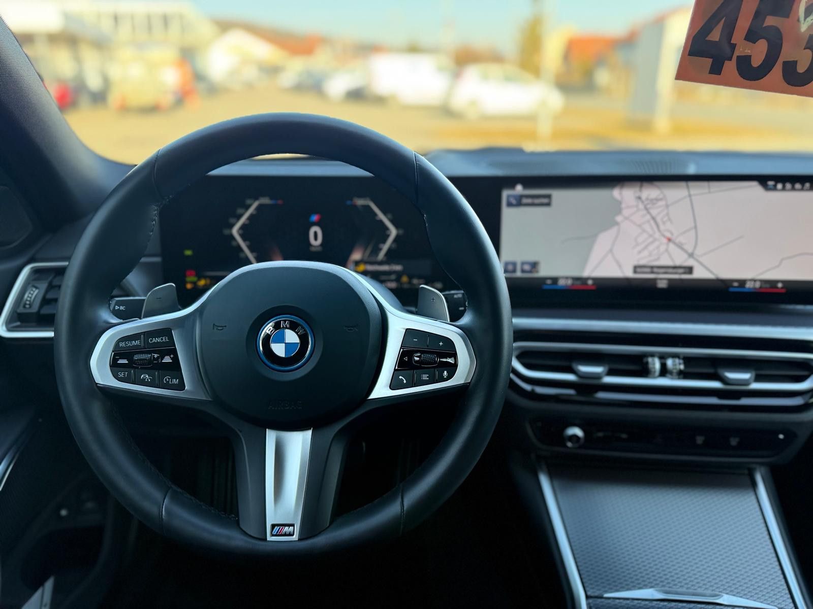 BMW 330 e Touring M-Sport - Samsaru's Car Outlet