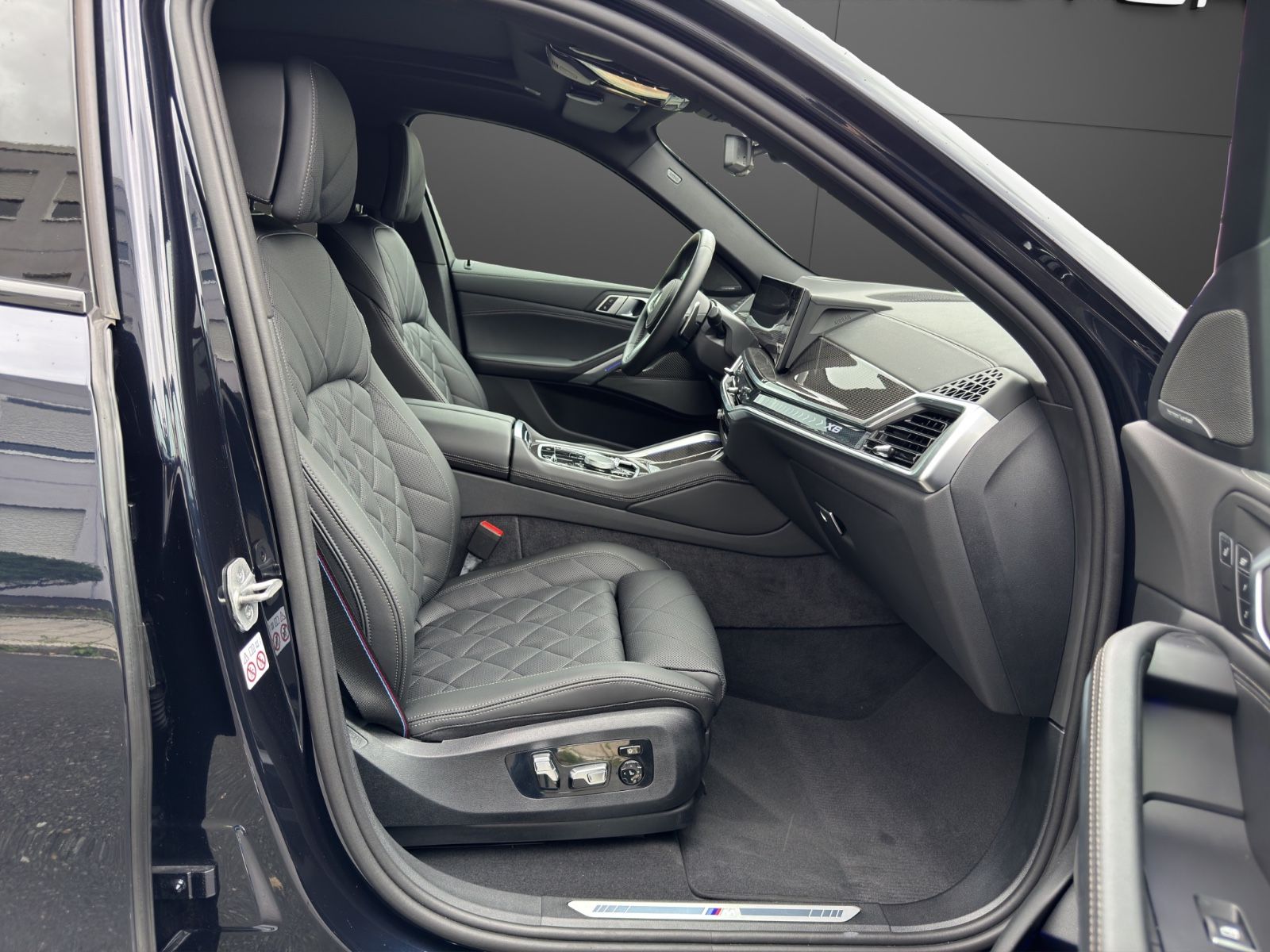 BMW X6 xDrive30d | M-Sport Pro| LED| Sky| H&K| Luft