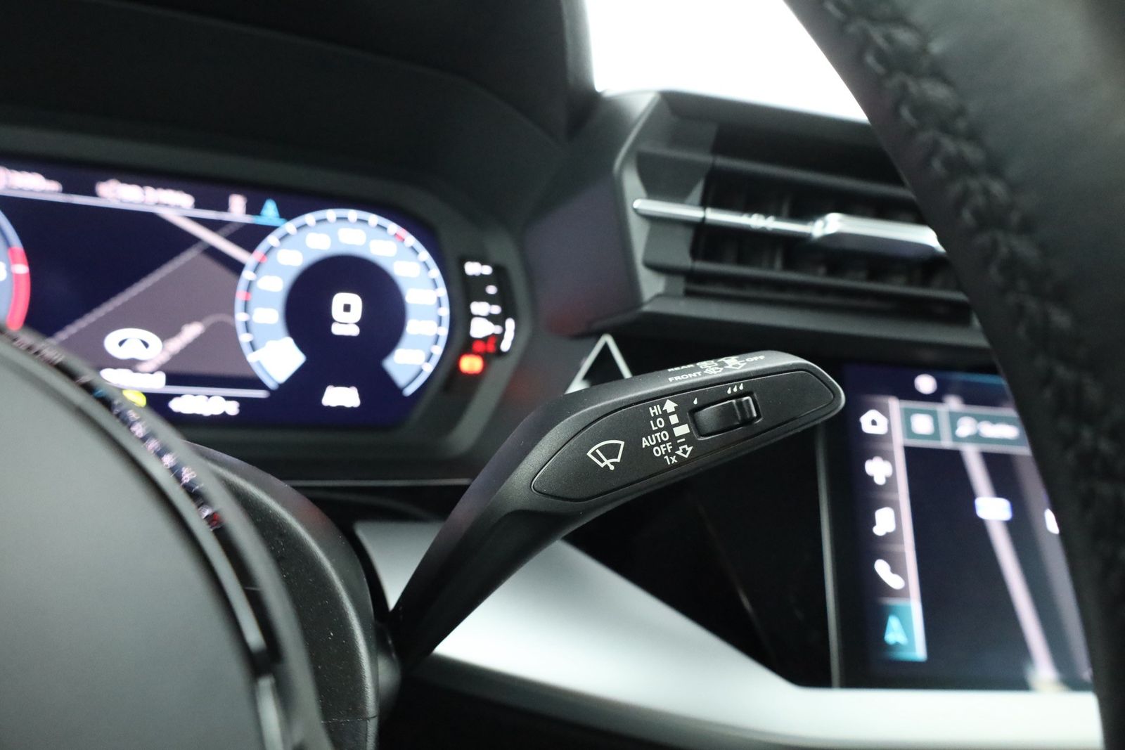 Audi A3 Sportback 35 TDI LED Navi Sitzheizung Kamera