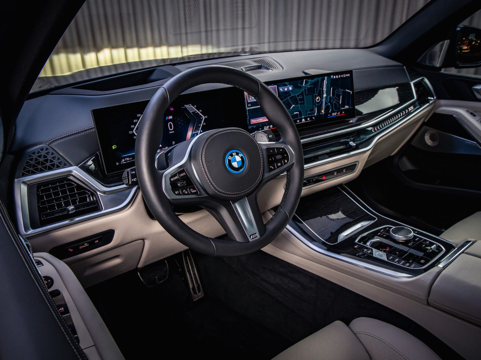 BMW X5 xDrive50e, B&W, M Pro, Pano, Comfort Plus