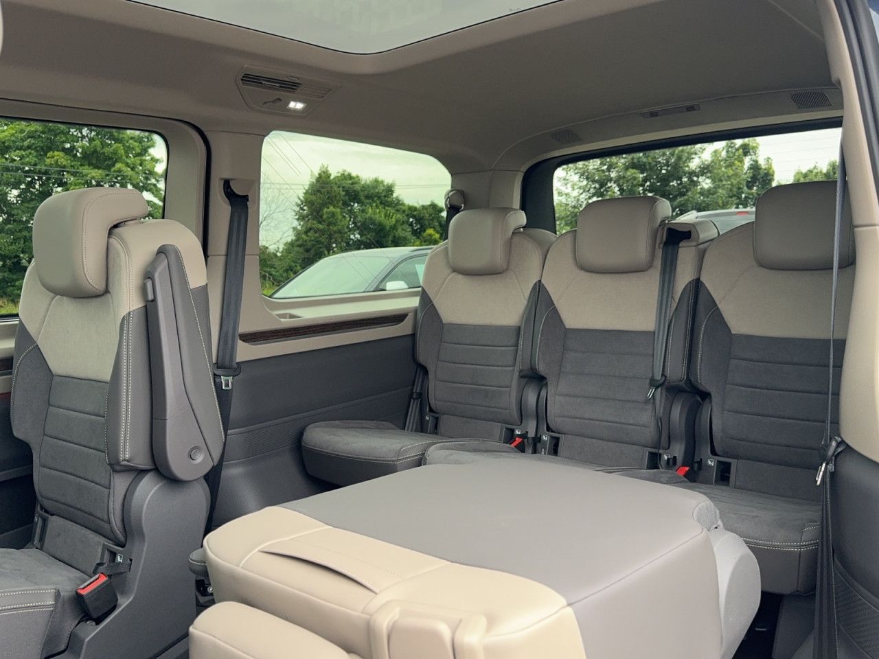Volkswagen T7 Multivan 2.0 TDI - Samsaru's Car Outlet