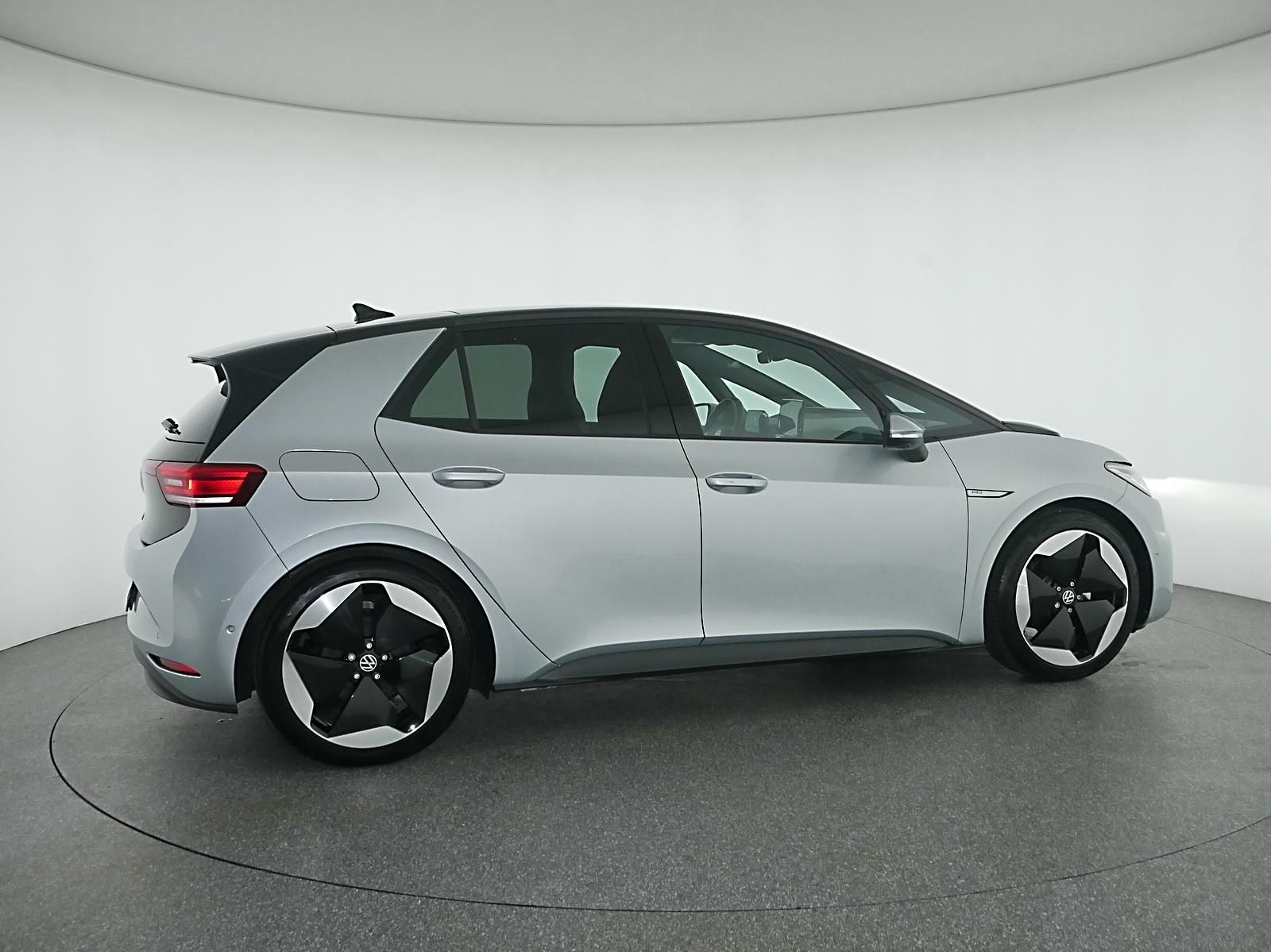 Volkswagen ID.3 Pro Performance Navi Pano Kamera LED SiHz