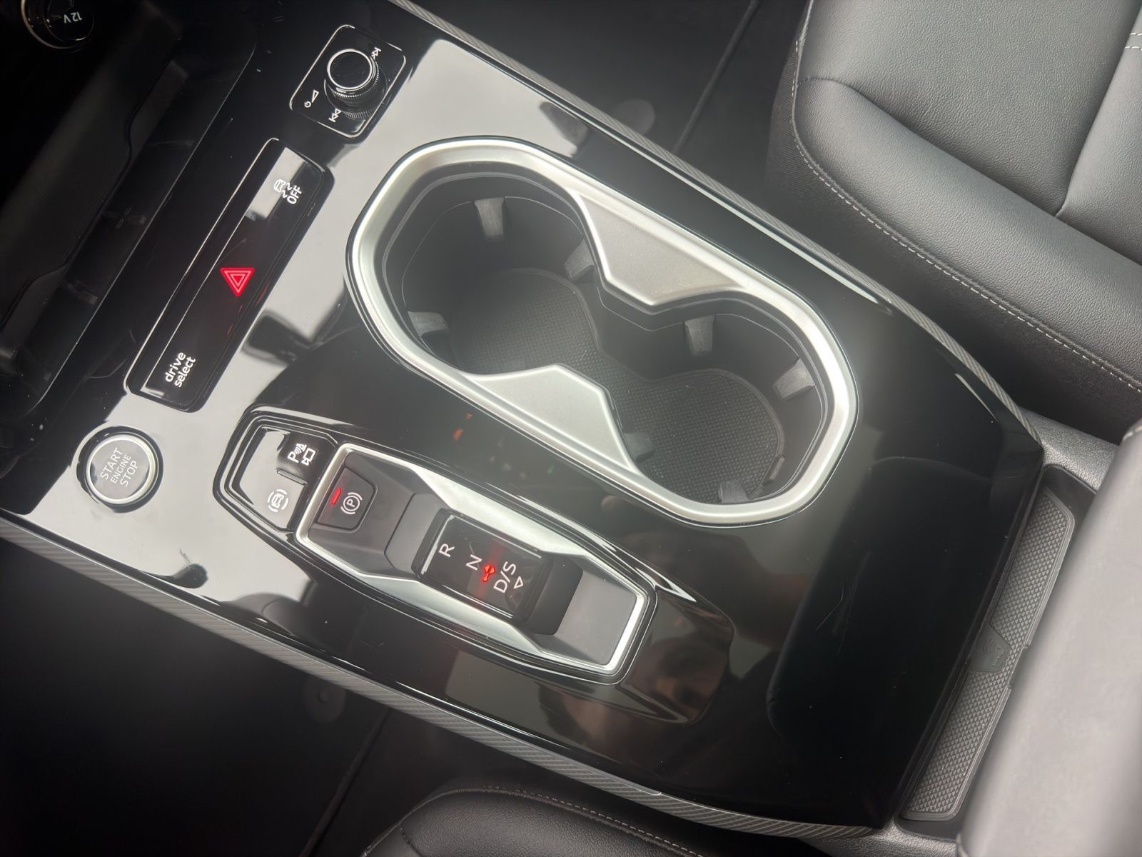 Audi A6 Avant TDI Q S LINE PANO LEDER MATRIX BuO