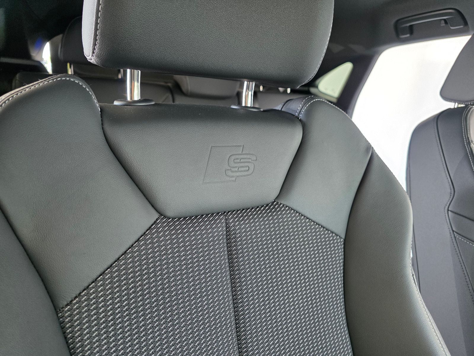 Audi Q3 Sportback 40TFSI quattro S Line - Samsaru's Car Outlet