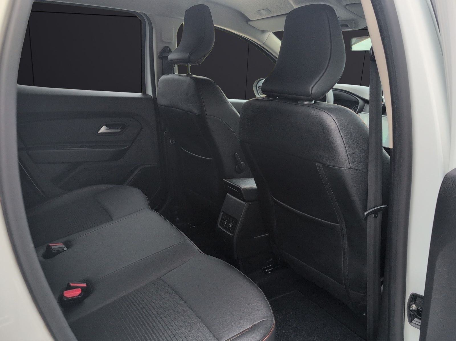 Dacia Duster Extreme TCe 130 2WD - Samsaru's Car Outlet
