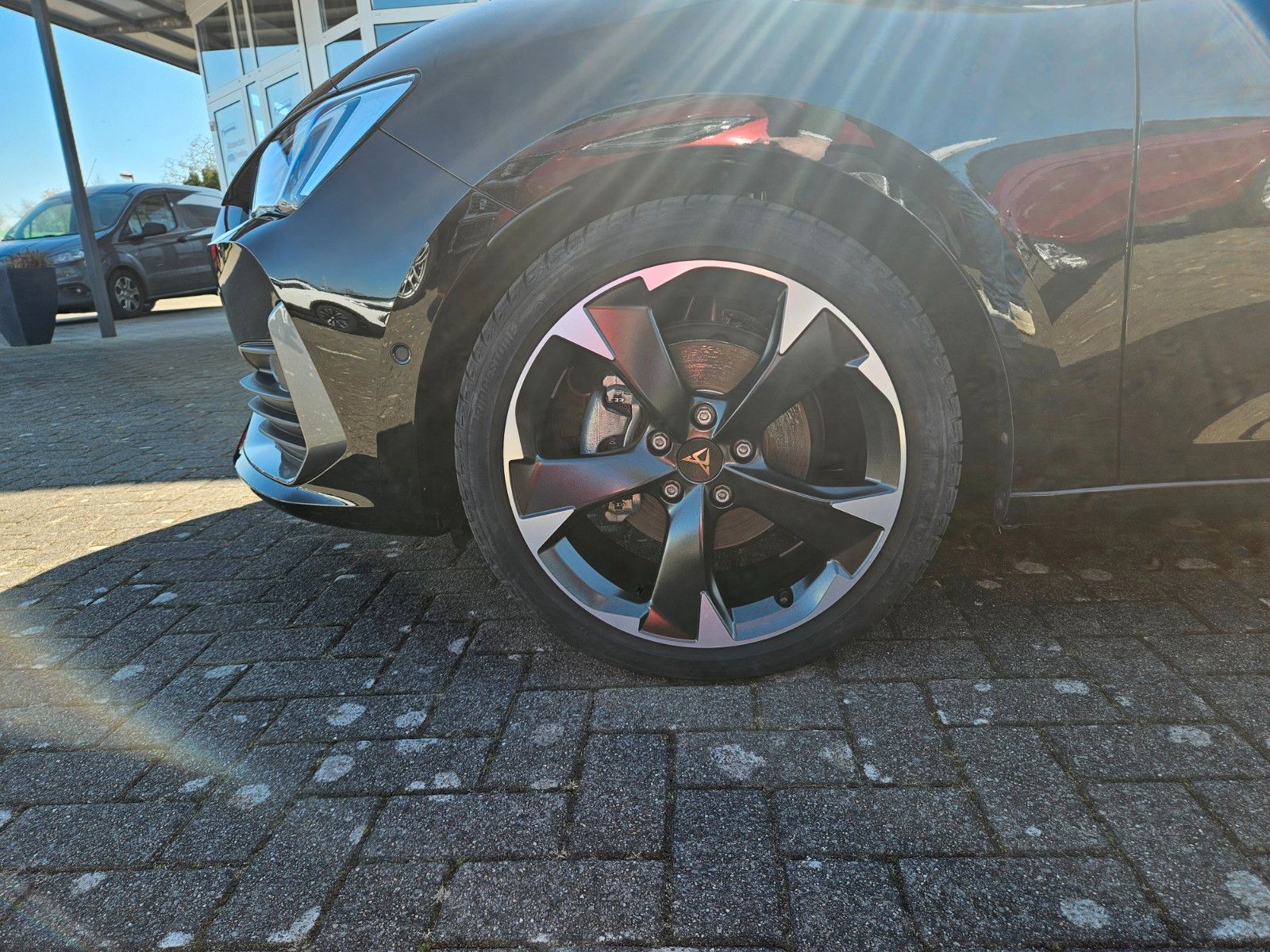 Cupra Leon Sportstourer - Samsaru's Car Outlet