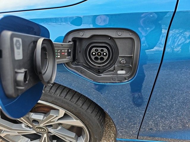 Audi A3 Sportback 40 TFSI e advanced S-tr. Navi LED