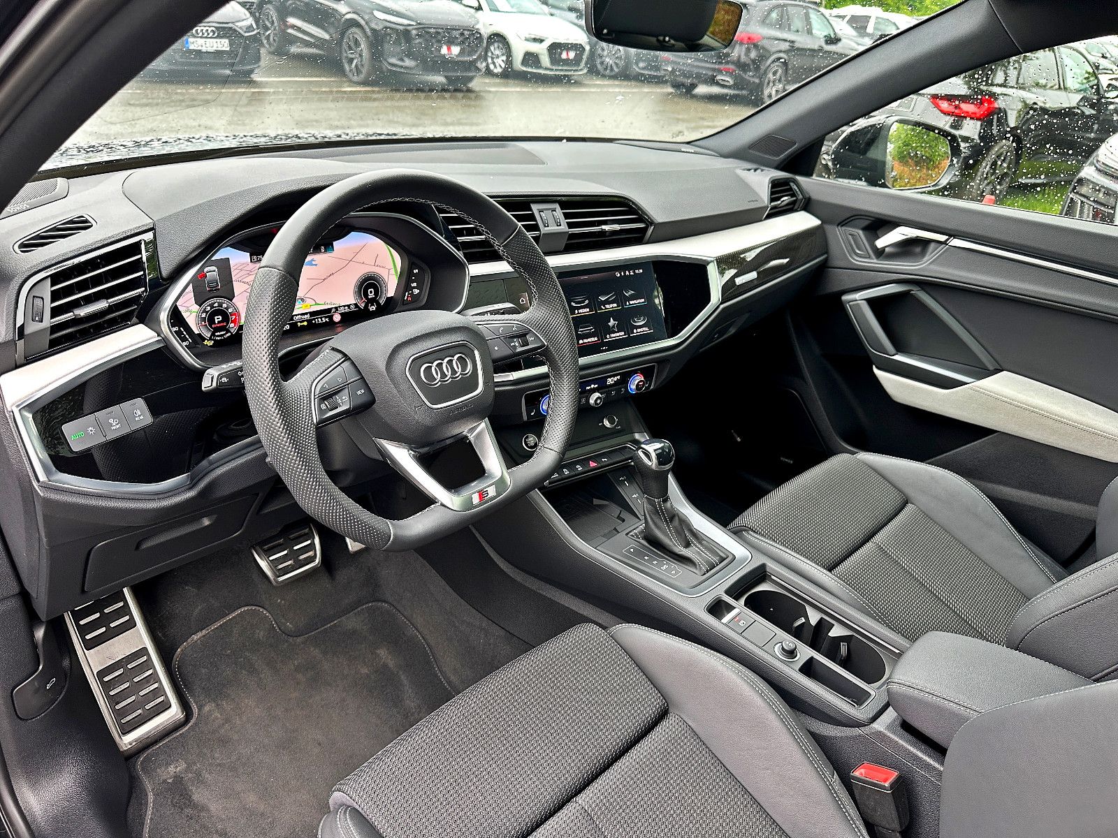 Audi Q3 Sportback 35TFSI S LINE BLACK PANO ACC SONOS