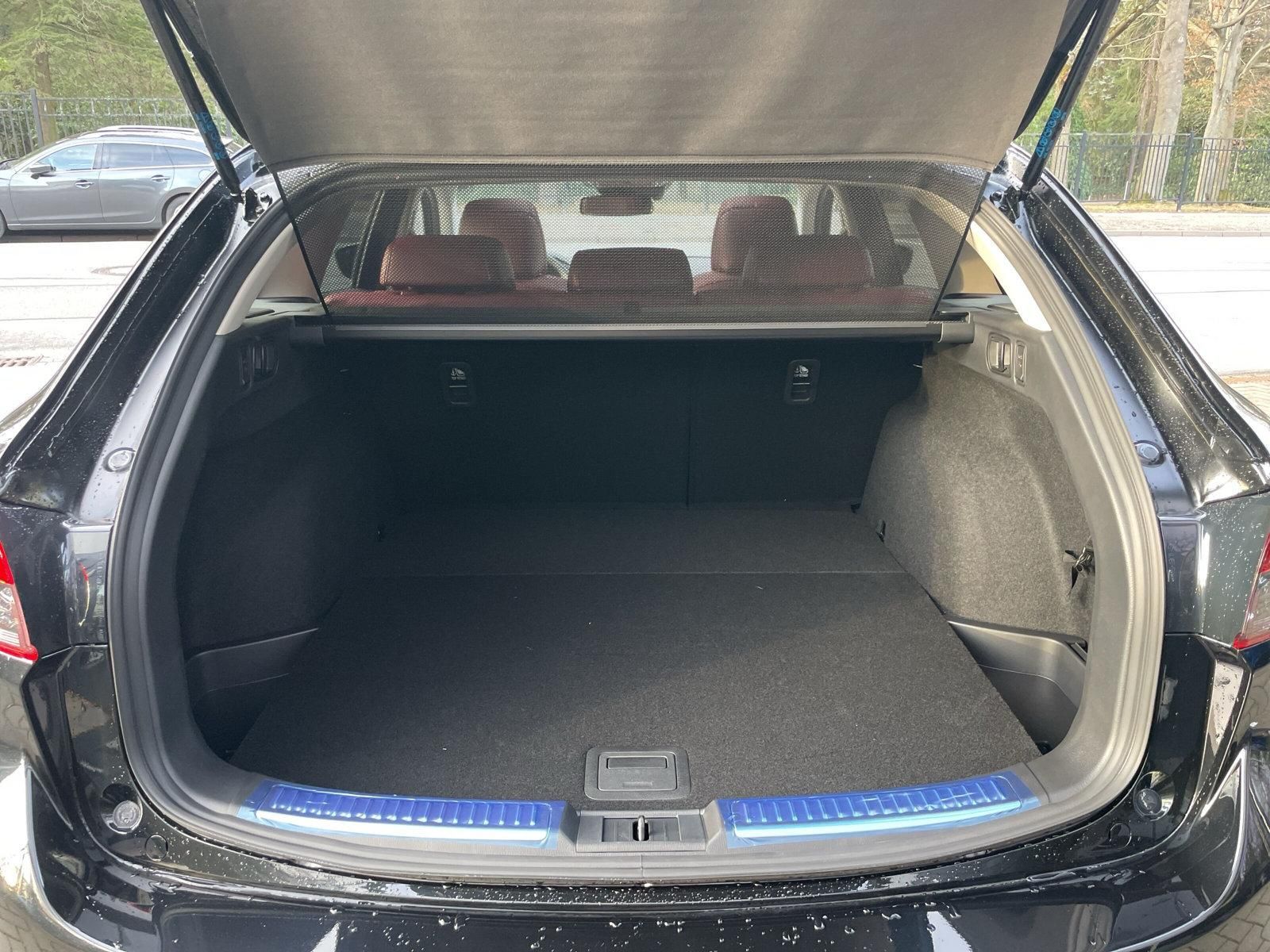 Mazda 6 Kom. 194PS 6AT Homura Bose,360°,GSD,MatrixLED