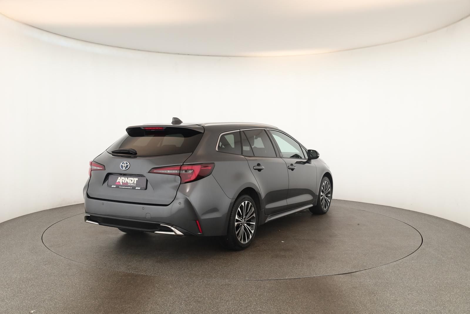 Toyota Corolla Touring Sports 1.8 CVT Team D Navi Kam