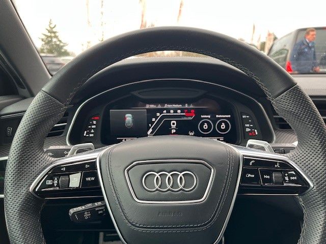 Audi RS6 RS 6 Avant 4.0 TFSI quattro RS Essentials Pa