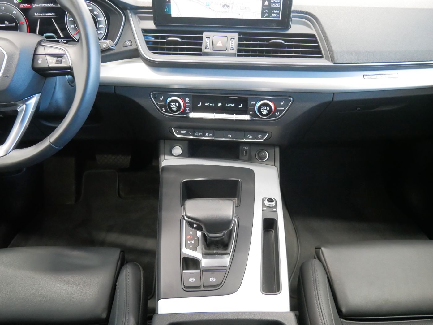 Audi Q5 40 TDI quattro S tro. S line MATRIX AHK HEAD-