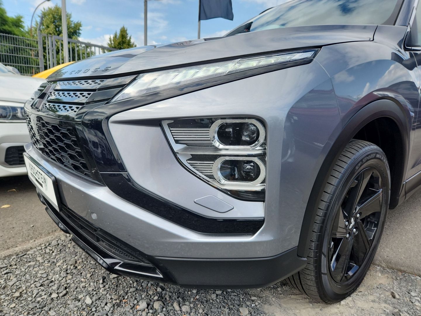 Mitsubishi Eclipse Cross Plug-In Hybrid Select Black *Black