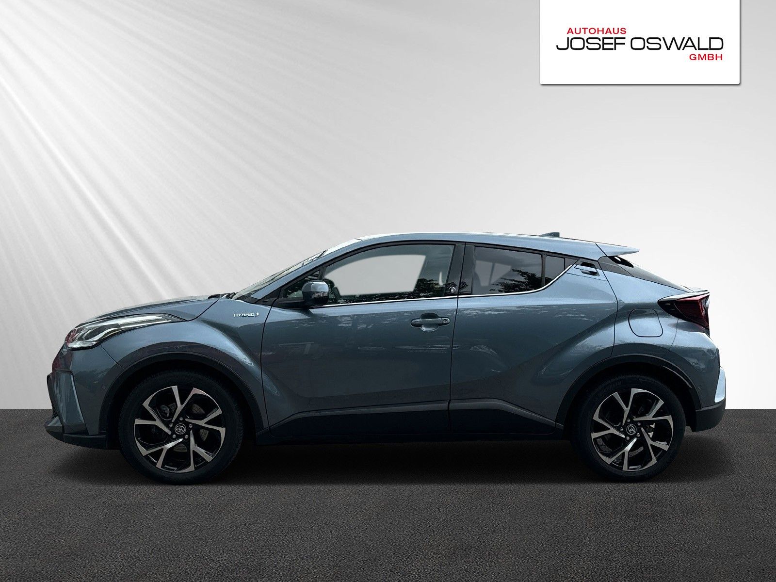 Toyota C-HR Hybrid - Samsaru's Car Outlet
