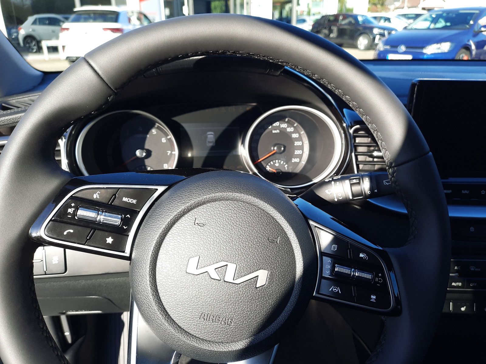 Kia XCeed 1.5 T GDI DCT Edition - Samsaru's Car Outlet