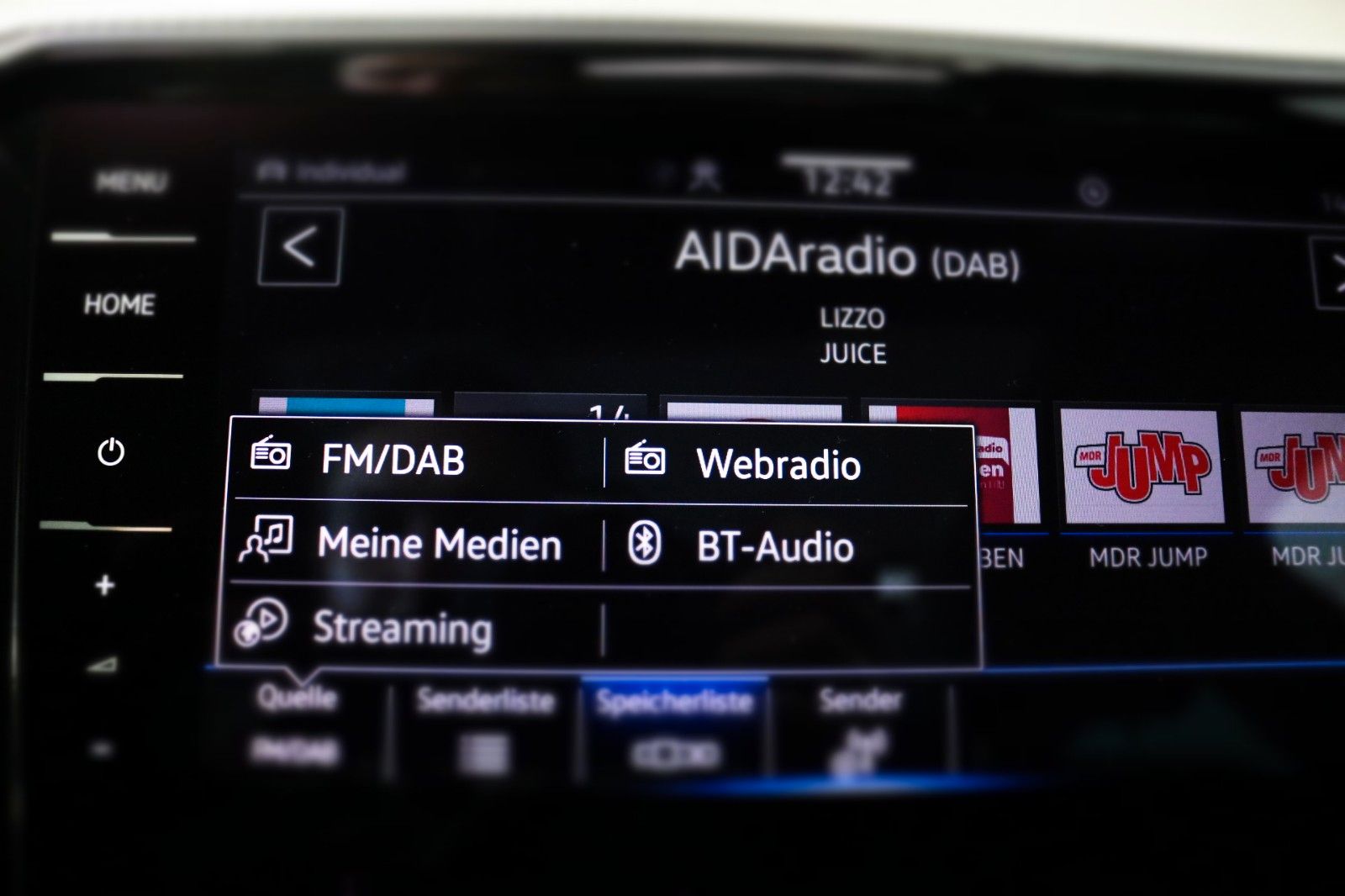 Volkswagen Passat 4M  R-Line DCC STHZ 360 Matrix Pano Leder