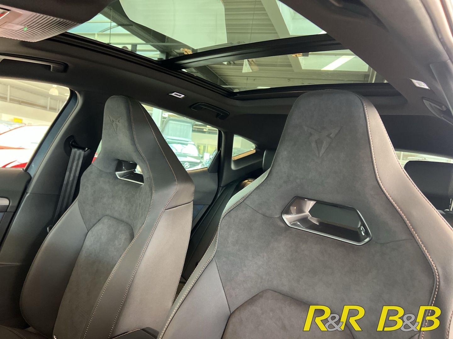 Cupra Formentor VZ 2.0 TSI DSG AT AWD NAVI+SHZ+CARPLAY