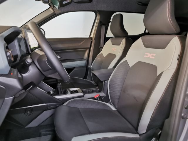 Dacia Duster III TCe 130 Extreme 4x4 Allrad - Samsaru's Car Outlet