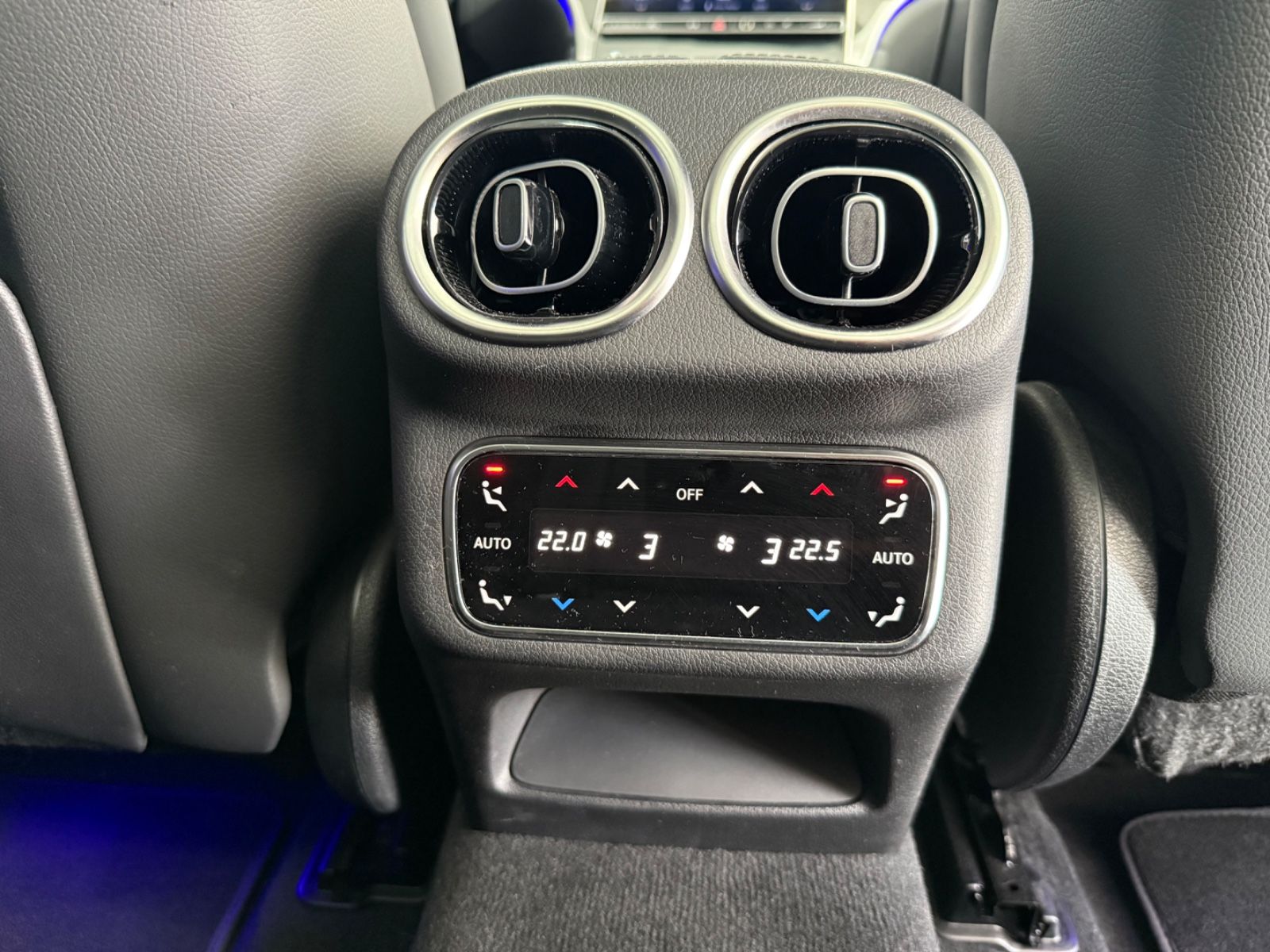 Mercedes-Benz GLC 220d 4M*AMG*PANO*HEADUP*MEMORY*DIGITAL-L*KEY