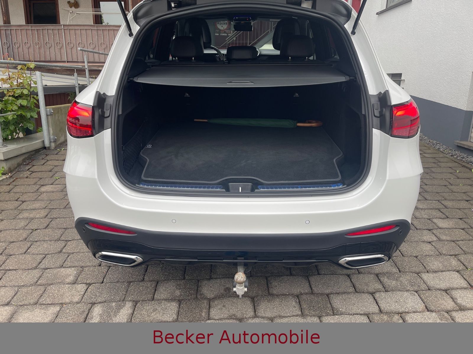 Mercedes-Benz GLC 300 de 4Matic AMG/MEMORY/BURMESTER/360°/LUFT