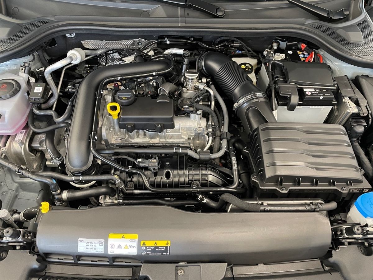 Audi A1 Sportback 25 TFSI S line - Samsaru's Car Outlet