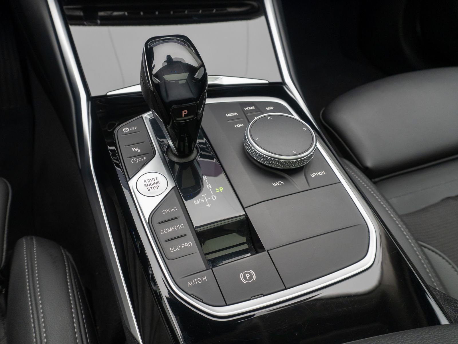 BMW 330i Sport Line - Samsaru's Car Outlet