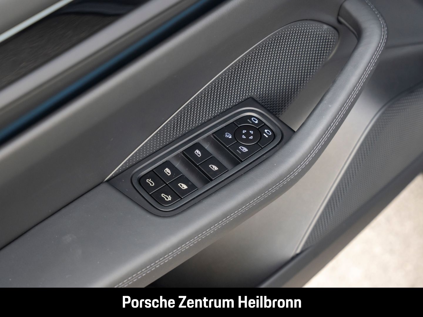 Porsche Macan BOSE LED-Matrix Surround View Panorama