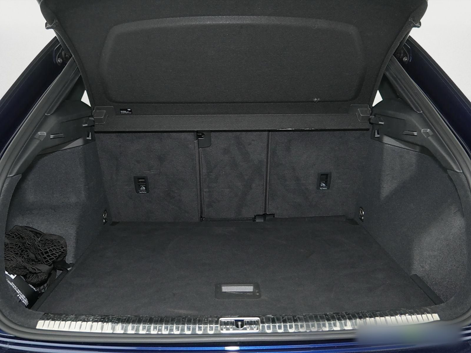 Audi Q3 35 TDI qu S tronic S Line - Samsaru's Car Outlet