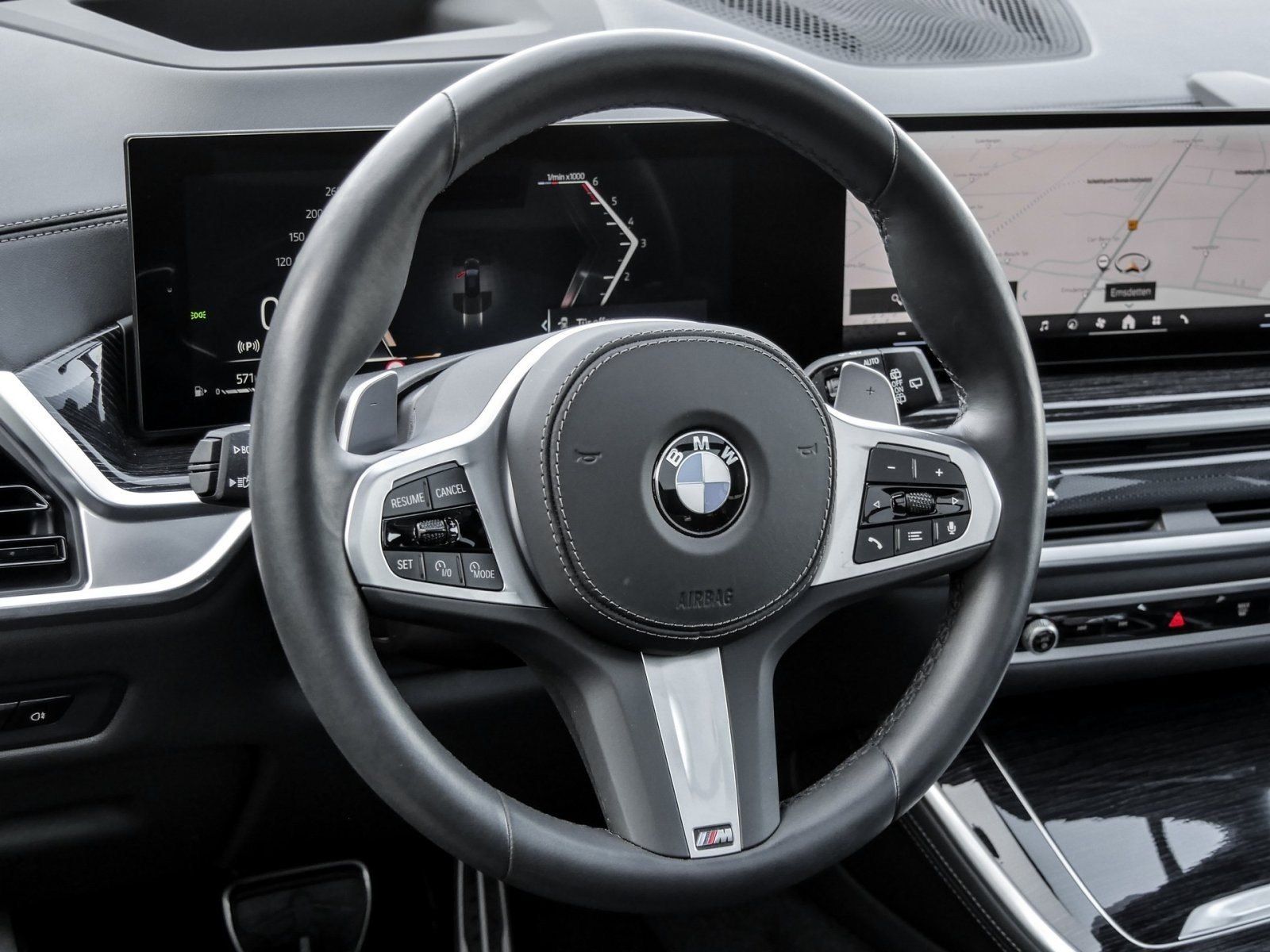 BMW X5 xDrive30d M SPORT+7Sitzer+H/K+AHK+PANO+DA PRO