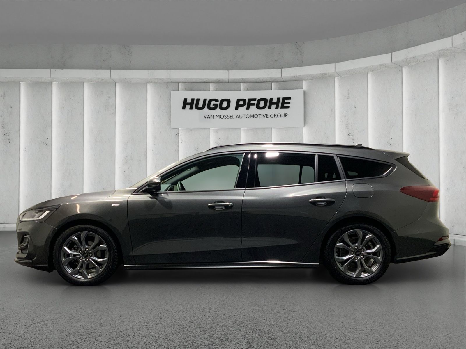 Ford Focus ST-Line X Turnier Aut.*AHK*ACC*HUD*KAM*NAV