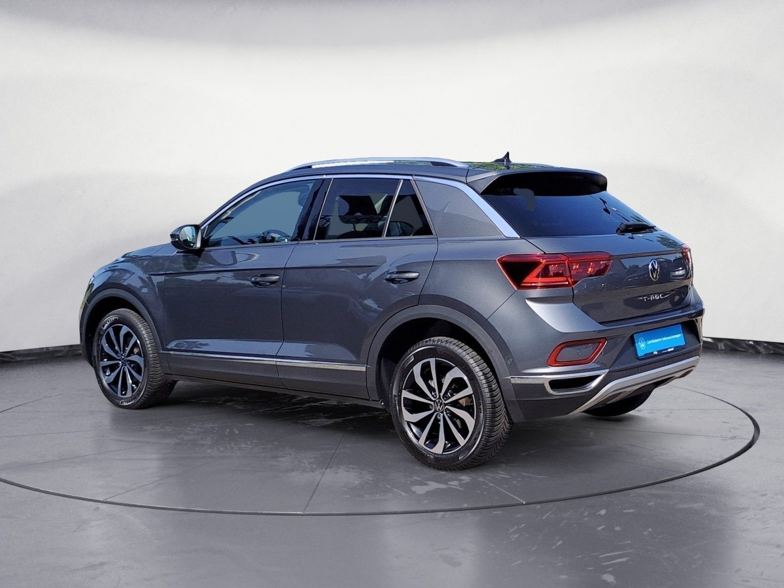 Volkswagen T-Roc 1.5 TSI *STYLE* - Samsaru's Car Outlet