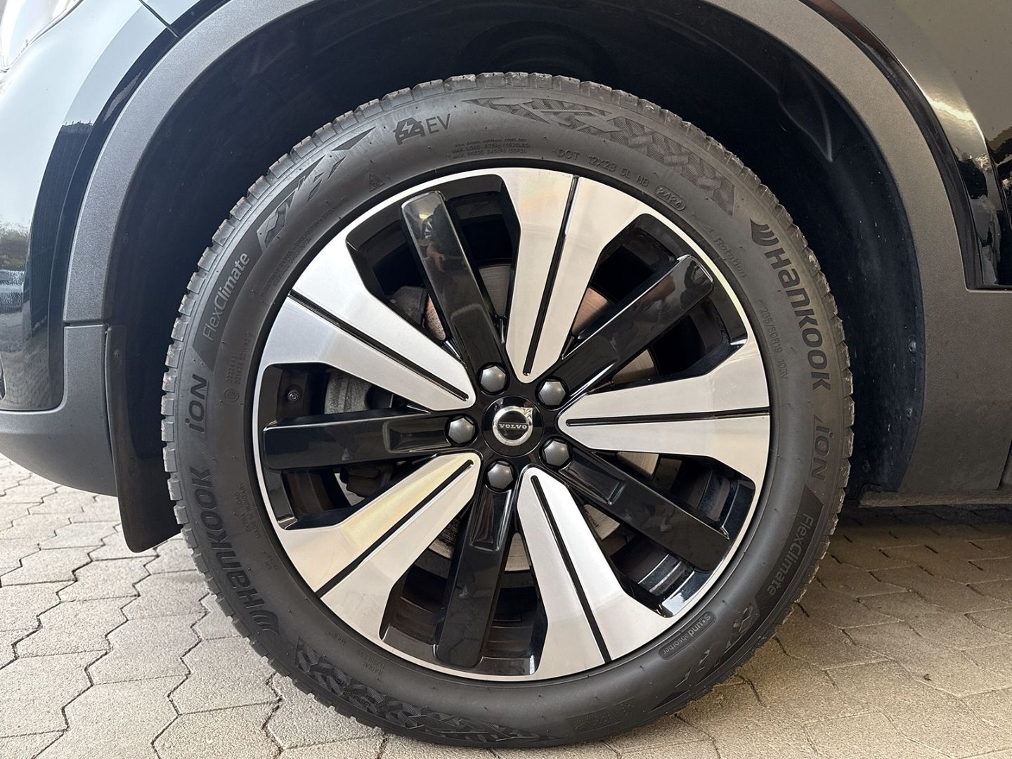 Volvo XC40 Ultimate Dark Recharge Plug-In Hybrid 2WD H