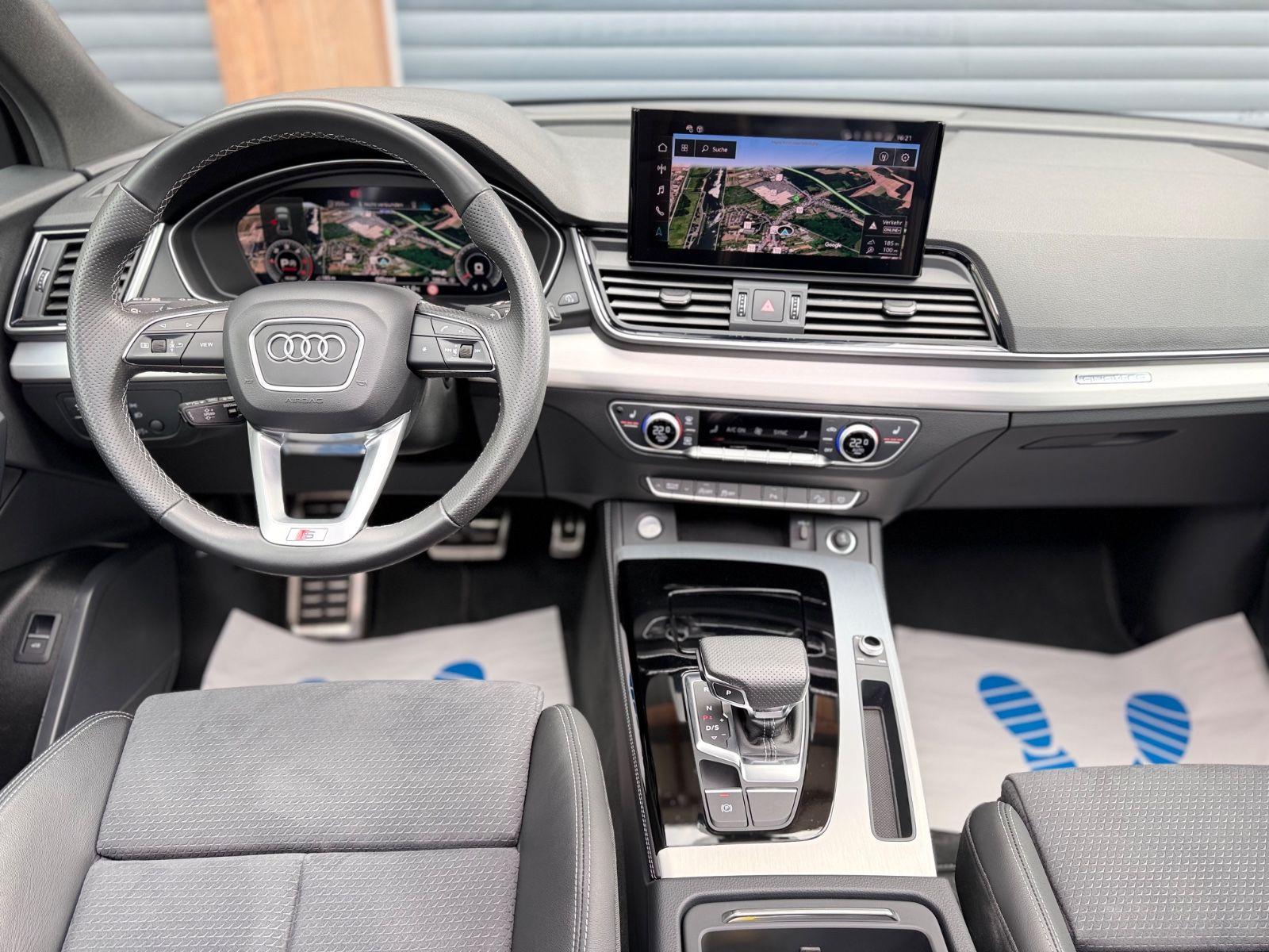 Audi Q5 Sportback quattro S-Line/MATRIX/AHK/Pano/Luft