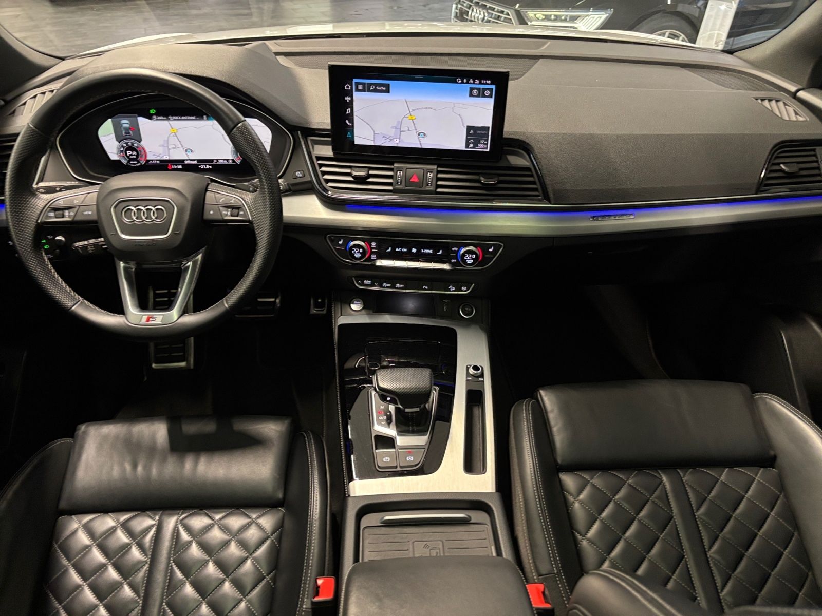 Audi Q5 Sportback 40 TFSI quattro S line BLACK AHK MA