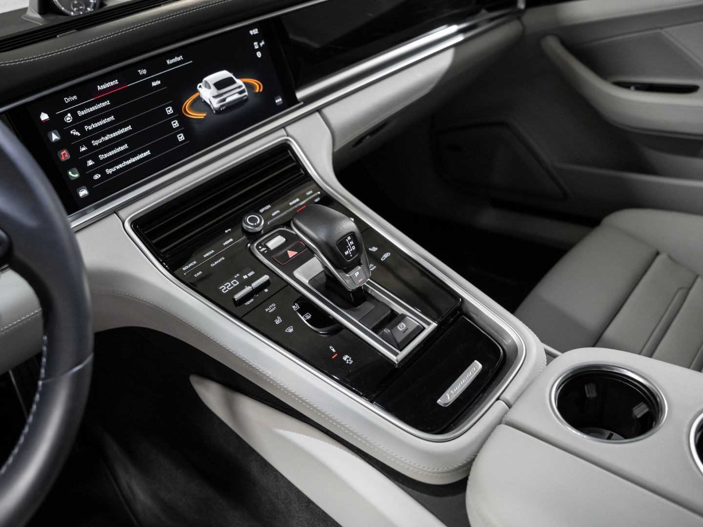 Porsche Panamera Turbo S Sport Chrono InnoDrive AHK BOSE