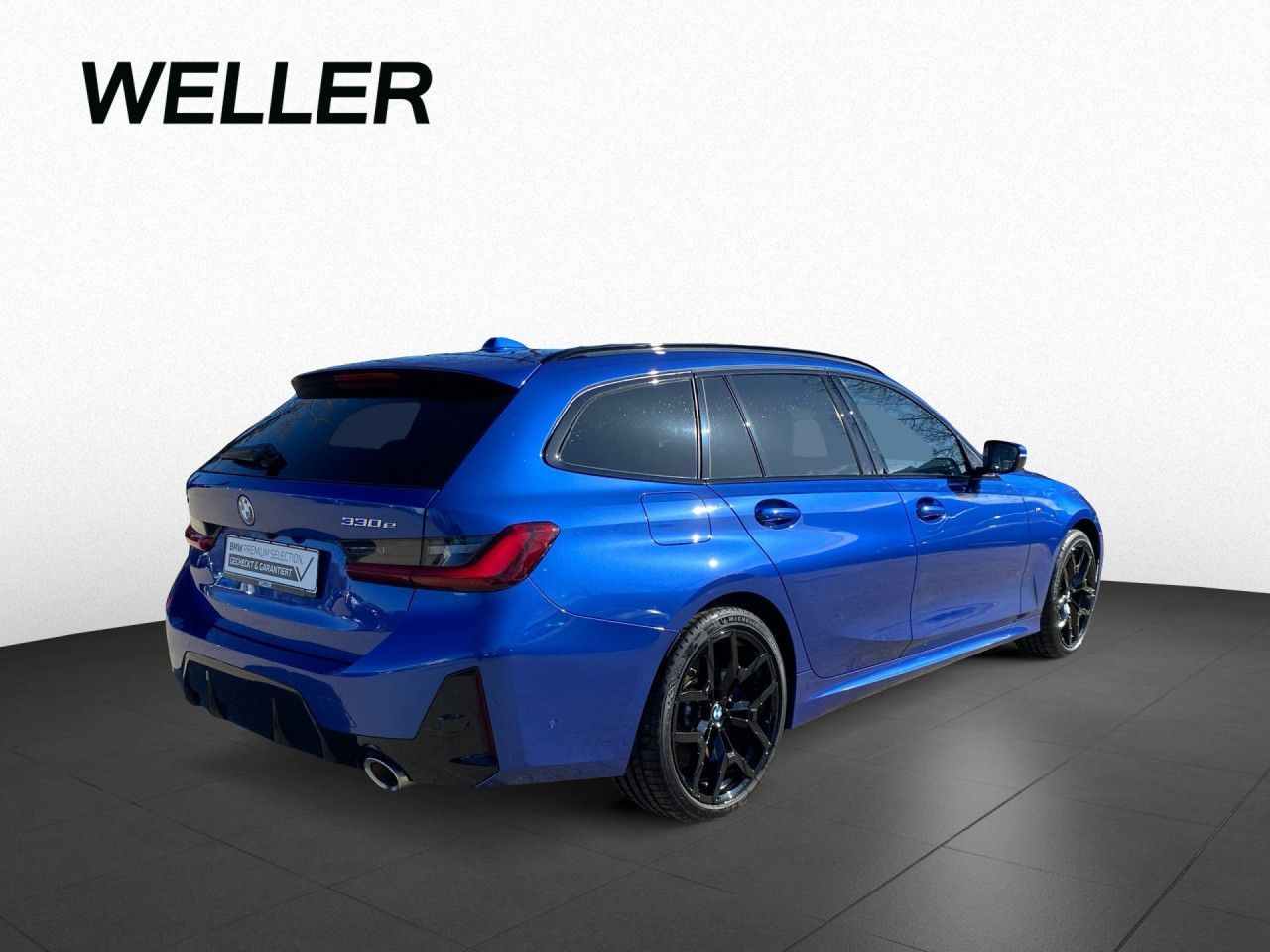 BMW 330e xD Tour M SPORT AdLED DAPr Pano 360° HK