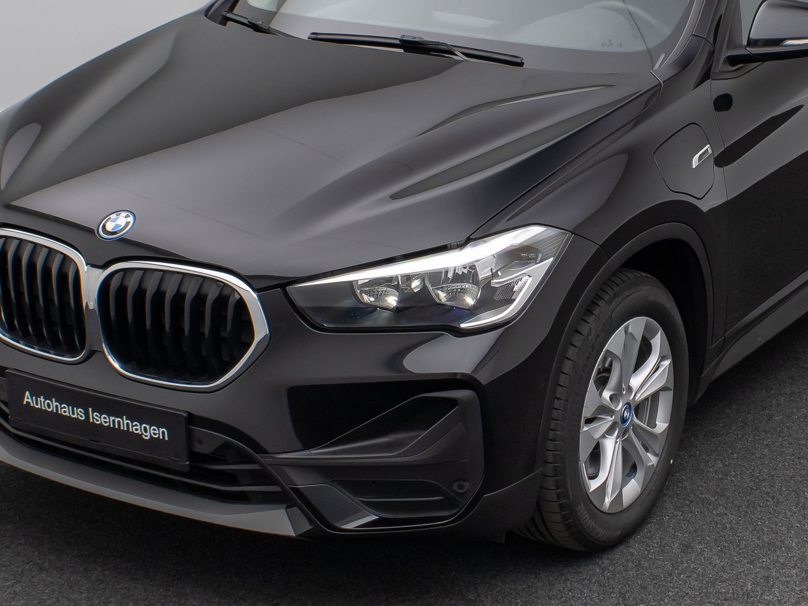 BMW X1 xD25e - Samsaru's Car Outlet