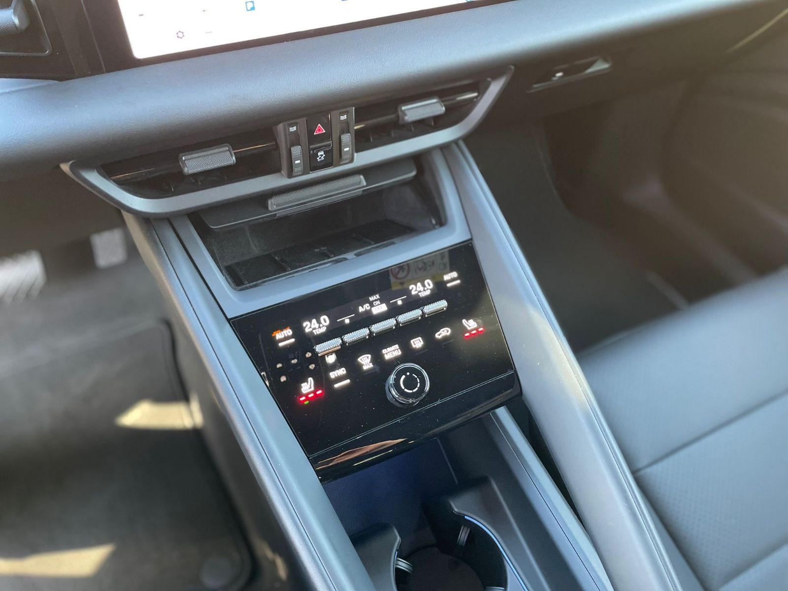 Porsche Macan 4 - Samsaru's Car Outlet