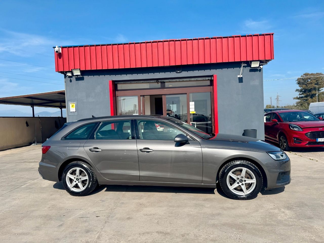 Audi A4 Avant 2.0 Tdi - Samsaru's Car Outlet
