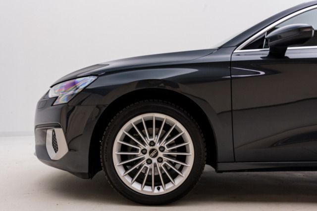 Audi A3 Sportback 30 TDI S-TRO*ADVANCED*HUD*GJR*NAVI*