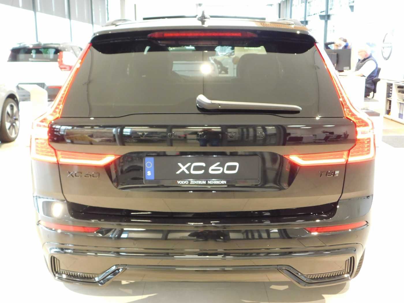 Volvo XC60 Plug-In-Hybrid T8 AWD Plug-in Hybrid Plus B