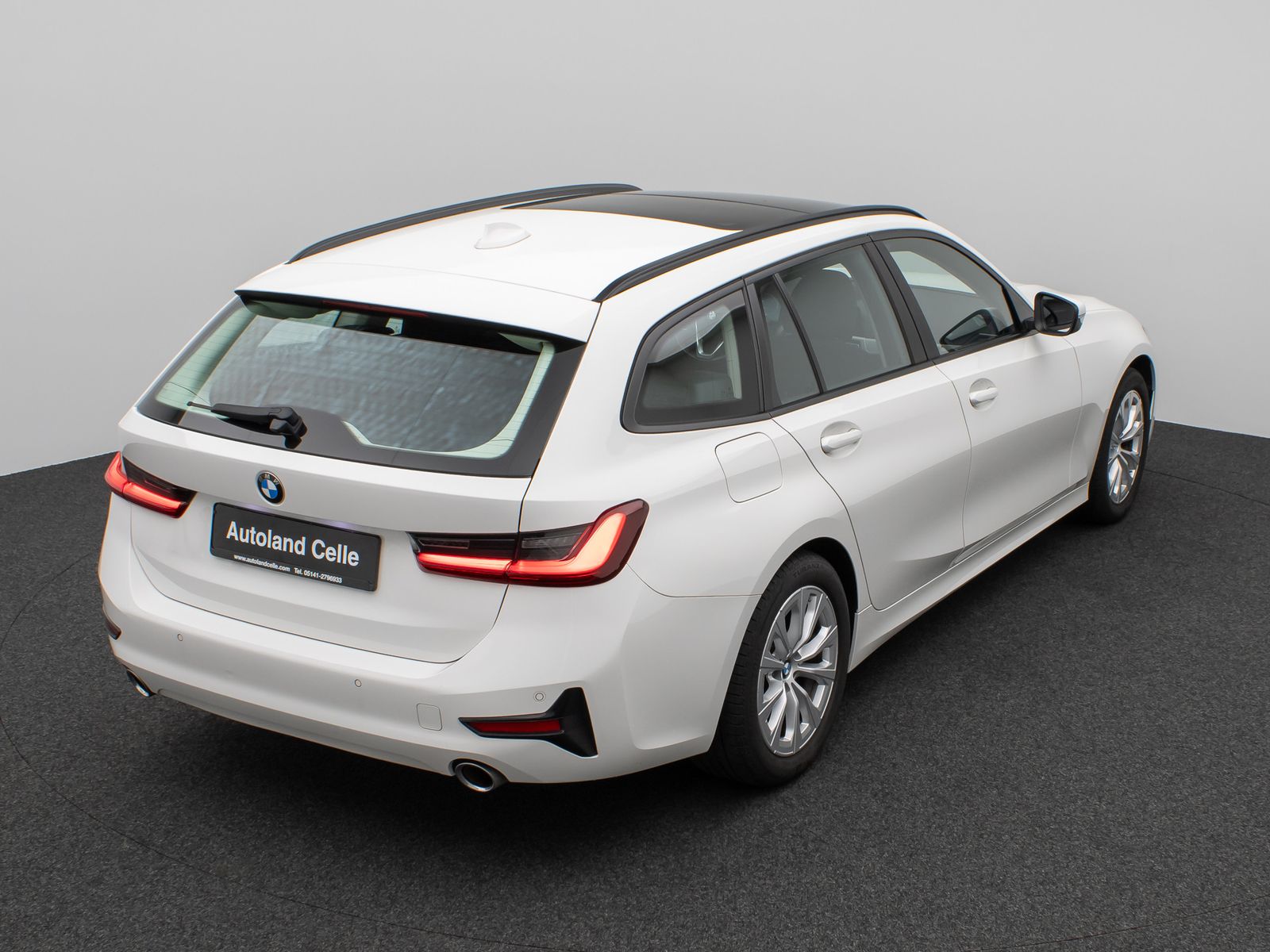 BMW 320d - Samsaru's Car Outlet