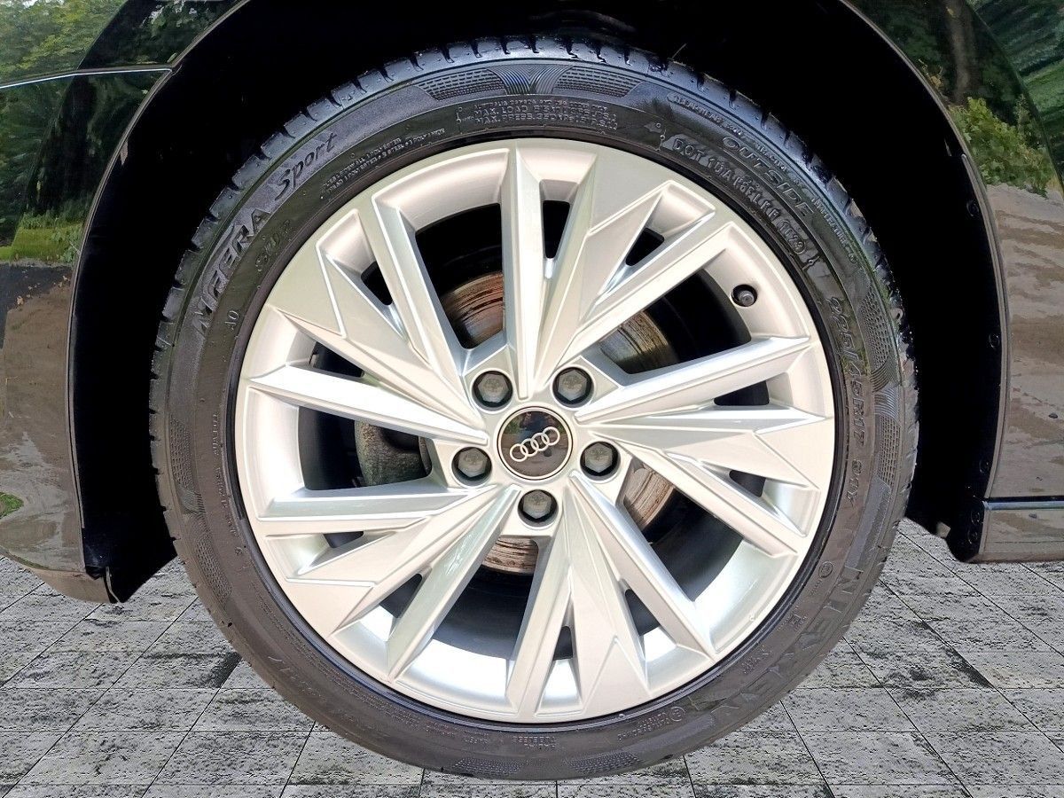 Audi A3 Limousine 30 TFSI S-TR 5JG+LED+NAV+AHK+ACC+VC