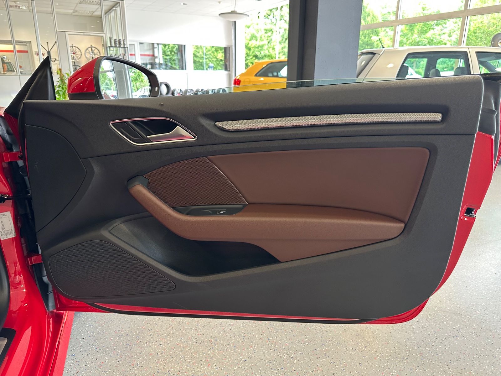 Audi A3 Cabriolet 35 TFSI S-line Competition - Samsaru's Car Outlet