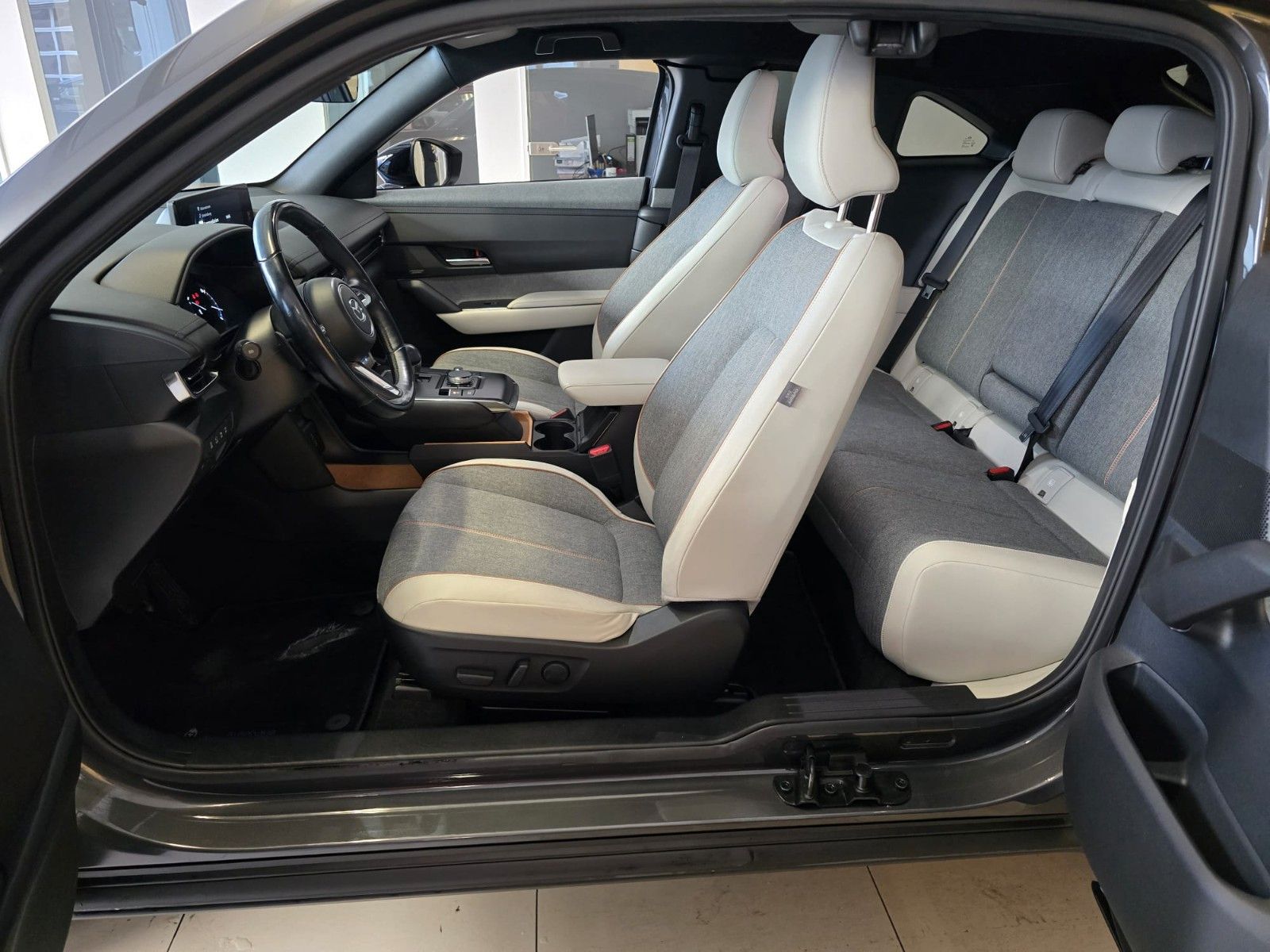 Mazda MX-30 e-Skyactiv EV Makoto *MC-P.*PRE-P*