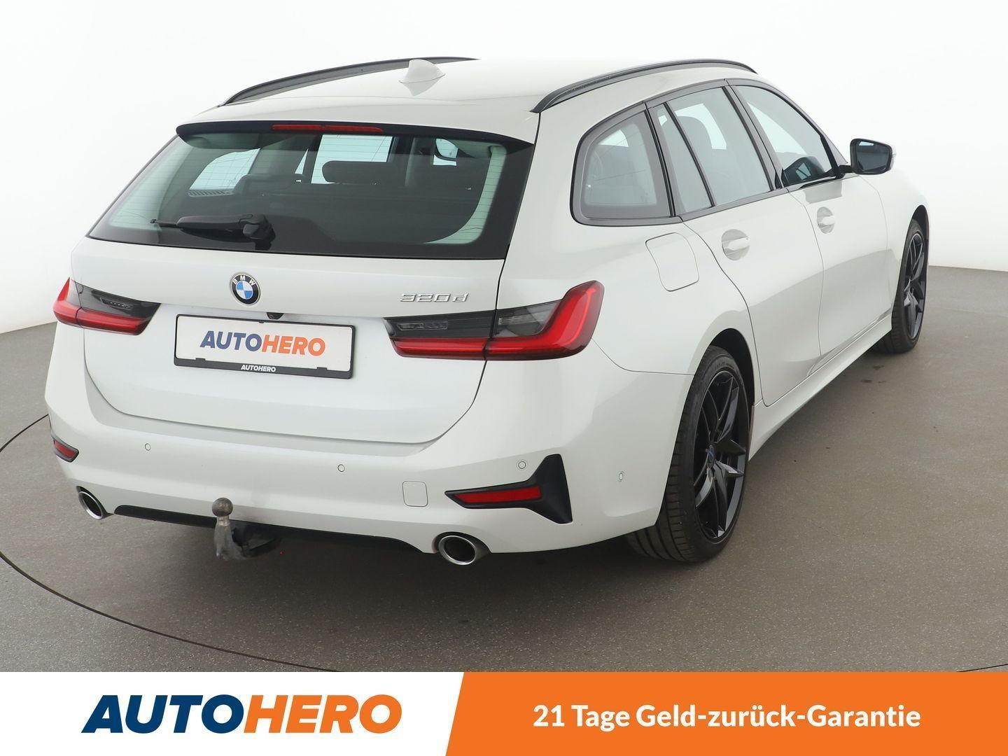 BMW 320d Sport Line Aut. - Samsaru's Car Outlet