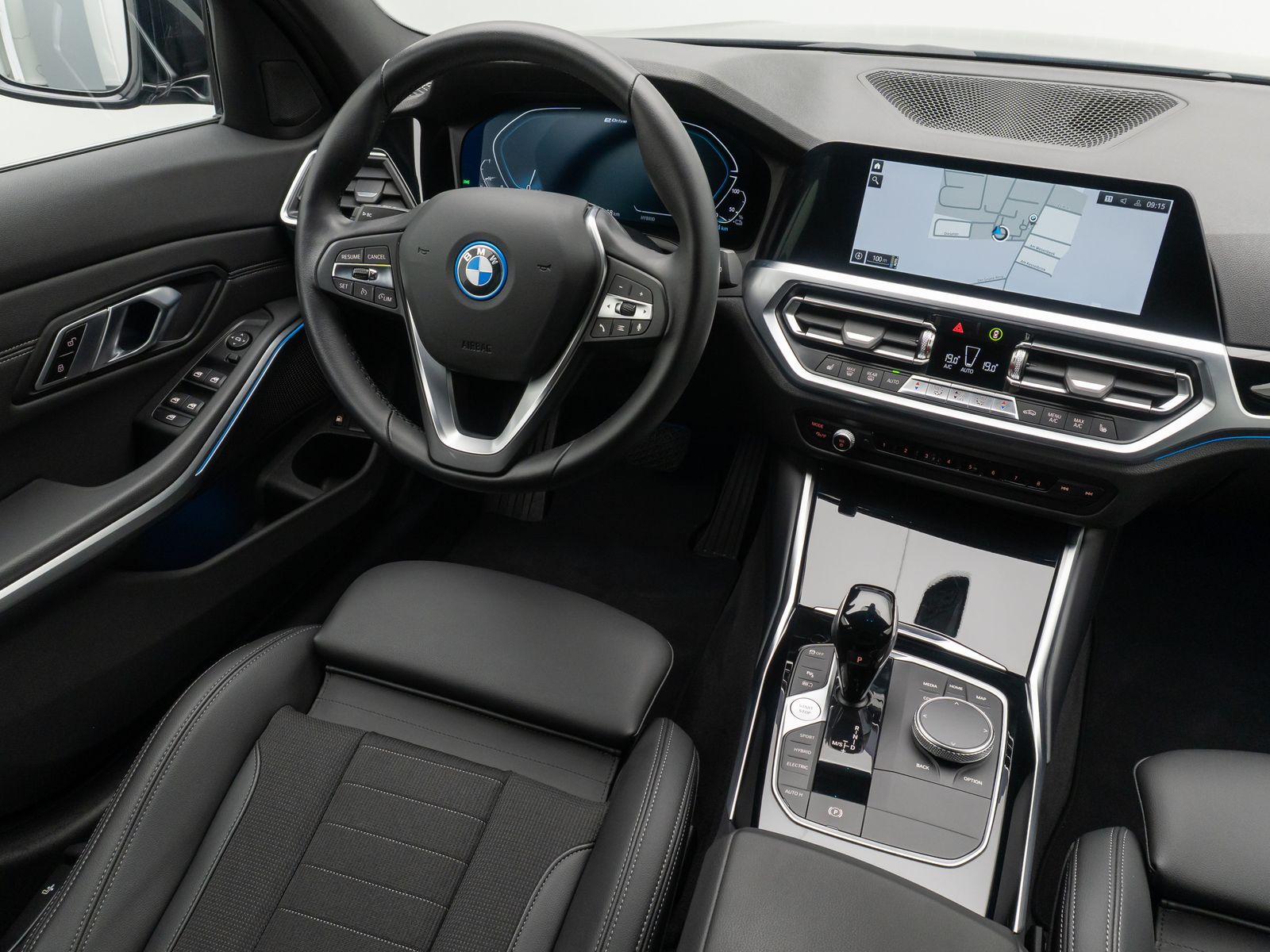 BMW 320e Sport Line - Samsaru's Car Outlet