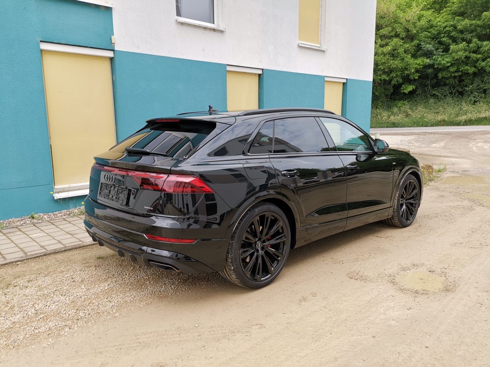 Audi Q8 50TDI S Line - Samsaru's Car Outlet